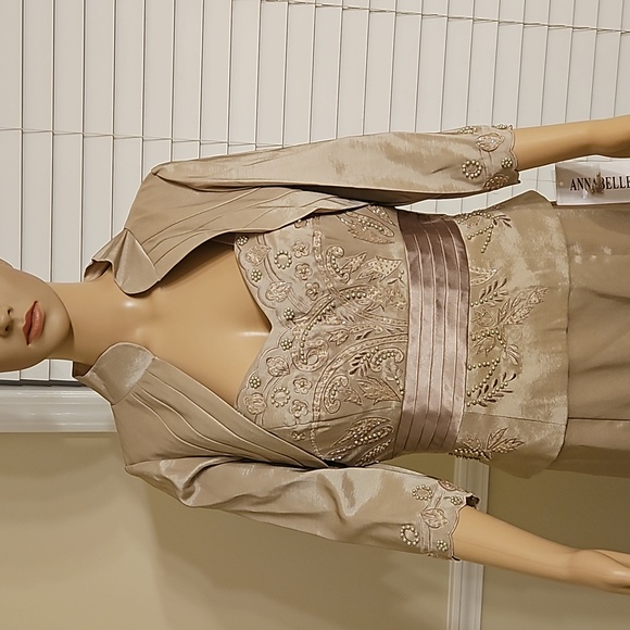 Anna Bell Two Piece Elegant Formal Gown Size 10 - Picture 2 of 8